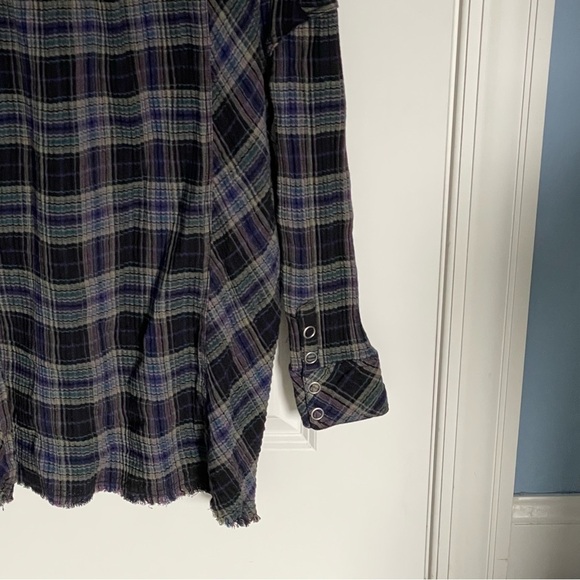 Free People Juniper Ridge Snap Side Plaid Button Down Top 35204 - Picture 12 of 16